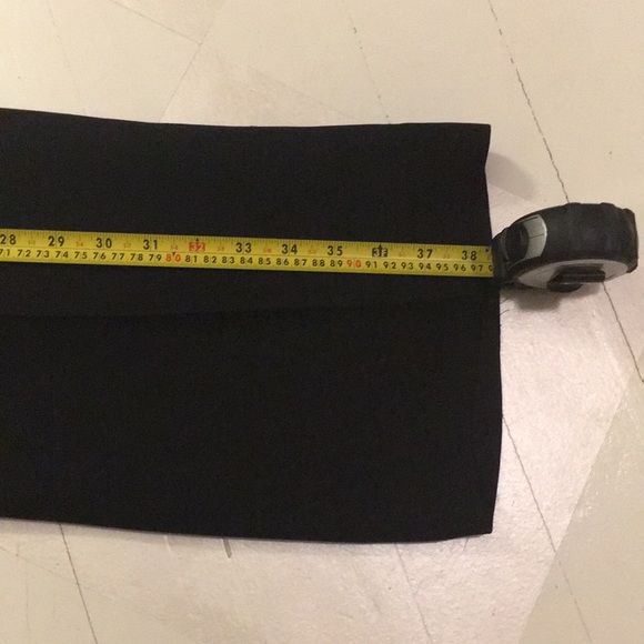 Ann Taylor lined slacks. Size 0 that fit like a 2. - Picture 6 of 6